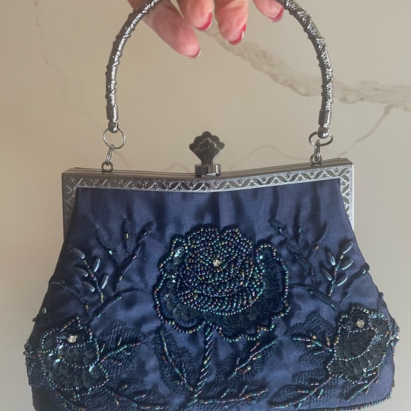 Elegant Navy Embroidered Handbag - Picture 3 of 8